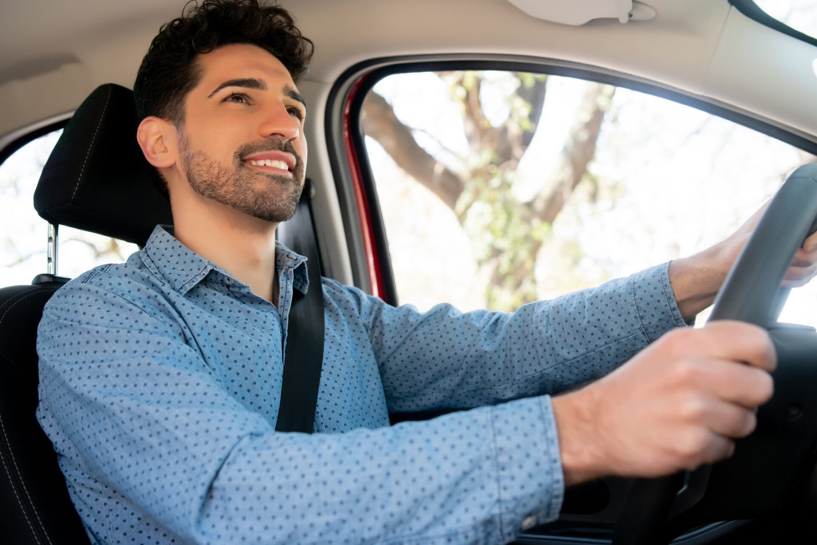 Read more about the article What to Check Before Hiring a Driver in Jaipur