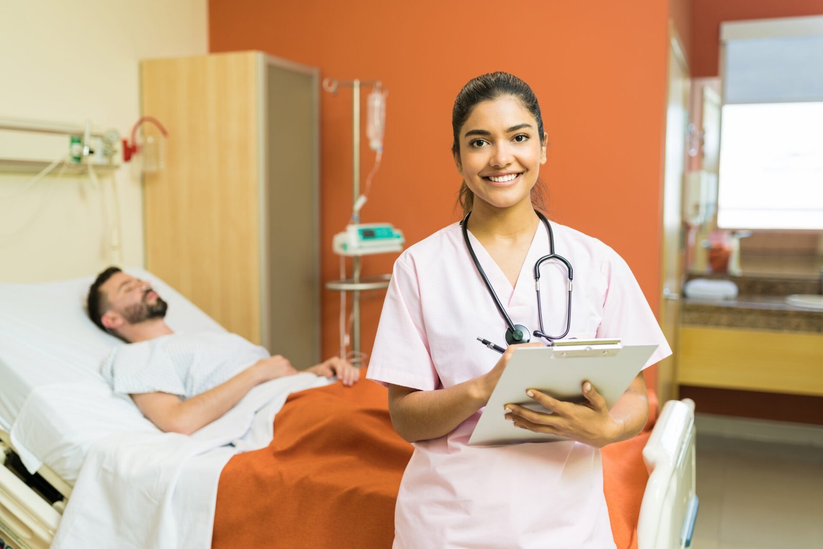 Read more about the article From Medicine to Monitoring: How Nurse Maids Support Health at Home